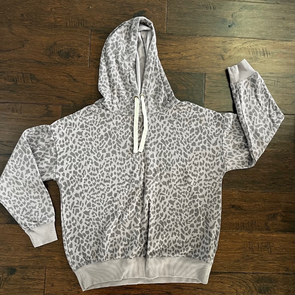 Super Soft Purple Hoodie with Cheetah Print Size Small
